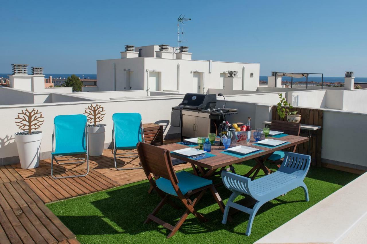 New Apartment With Big Terrace 10 Min Walk To Beach Supermarkets Calafell Kültér fotó