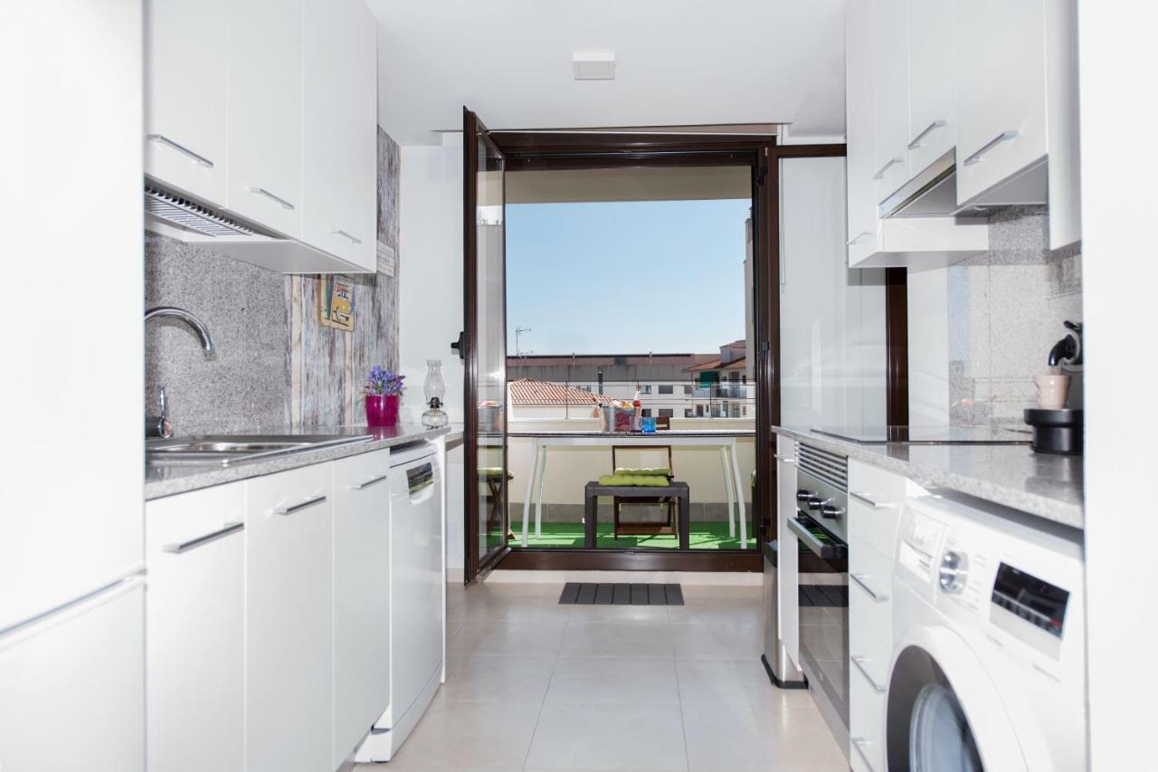 New Apartment With Big Terrace 10 Min Walk To Beach Supermarkets Calafell Kültér fotó