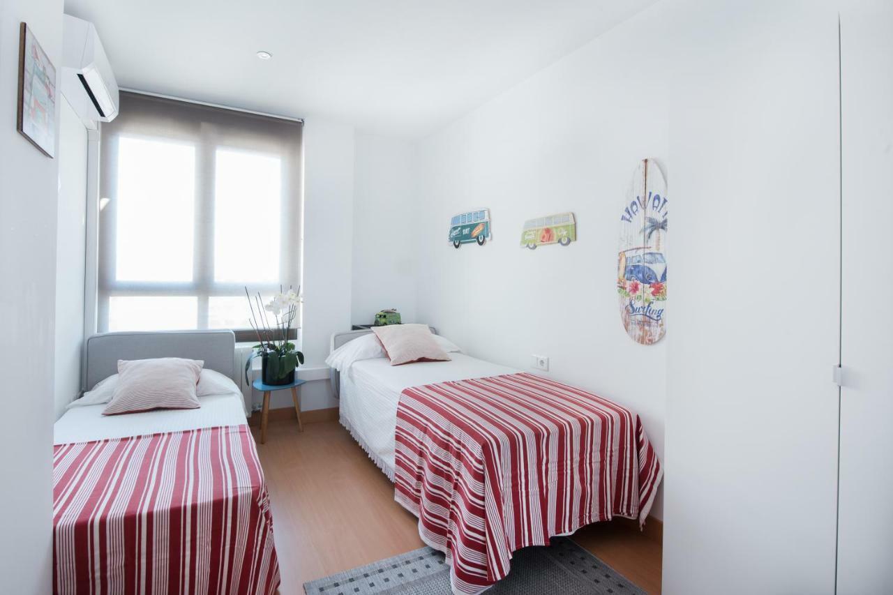 New Apartment With Big Terrace 10 Min Walk To Beach Supermarkets Calafell Kültér fotó