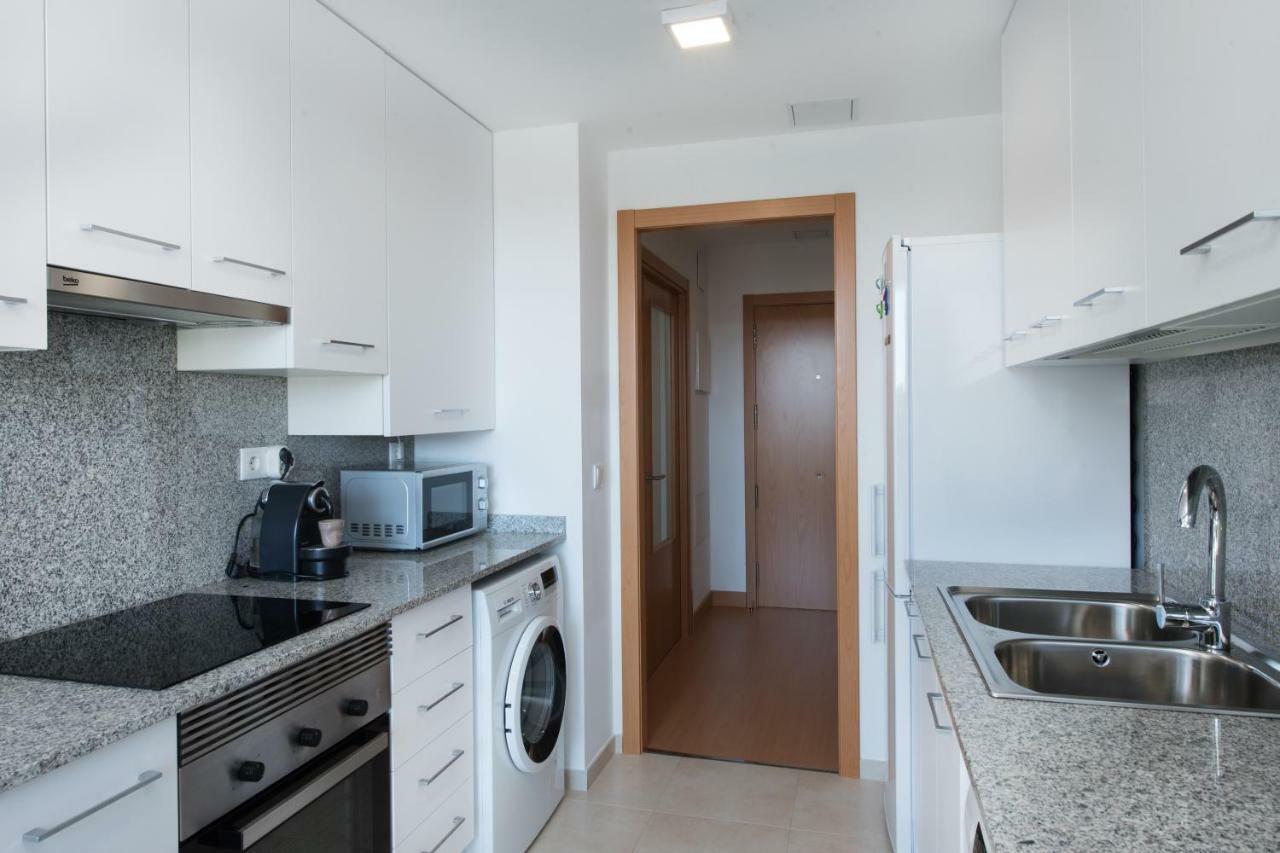 New Apartment With Big Terrace 10 Min Walk To Beach Supermarkets Calafell Kültér fotó